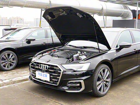 2026 45 TFSI quattro ѡ