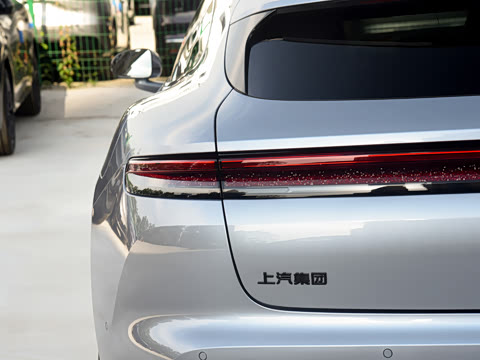 2026�� Max+