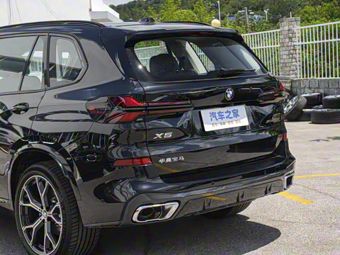 2025�� xDrive 30Li ������M�˶���ҹ��װ