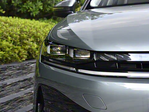 2026�� L 300TSI DSG ������