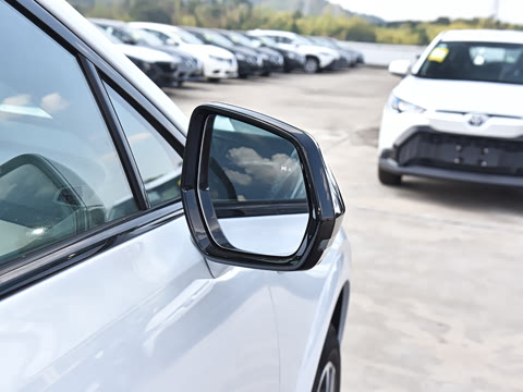 2026�� 2.0T �����