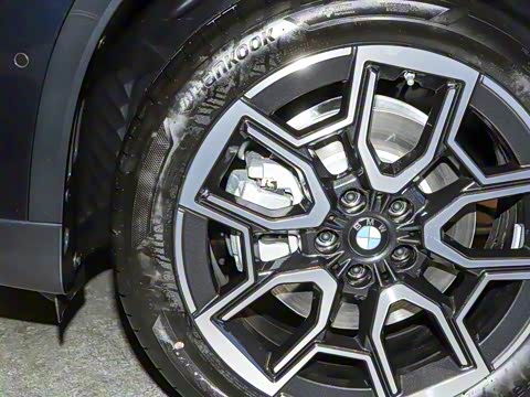 2025�� sDrive25Li X�����װ