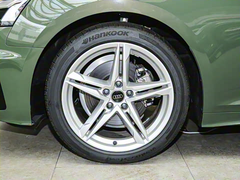 2025�� Sportback ��ذ� 40 TFSI ʱ�ж�����