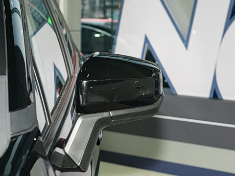 2026�� 2.0L ����������