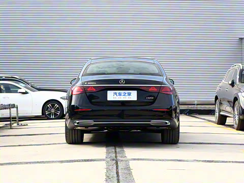 2026�� E 300 L �����