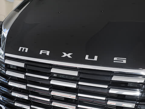 2025�� �Ŀ� MAX 2.0T �Զ������� ���� 7��