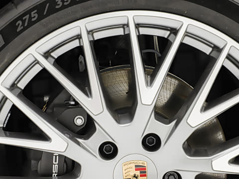 2026�� Panamera �����ӳ������� 2.9T