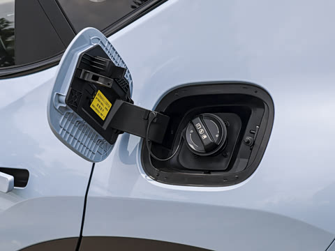 2027�� 1.5L ������