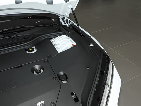 2025�� 100kWh Touring