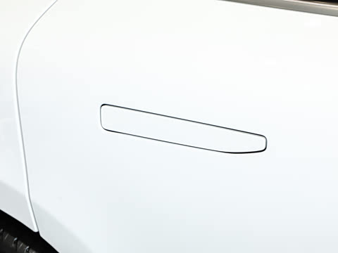 2025�� 100kWh Touring