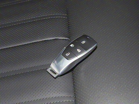 2025�� Ԫ�����а�