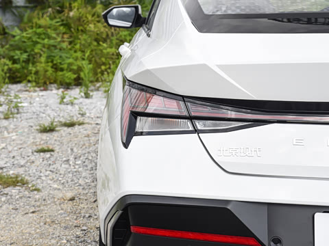 2026�� 1.5L CVT LUX����