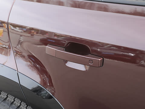 2026�� 110 3.0T P400 �����ر��