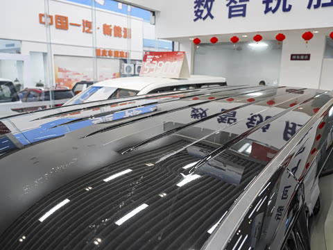 2026�� 2.0L �ֶ����ᾫӢ�� 7�� CNG