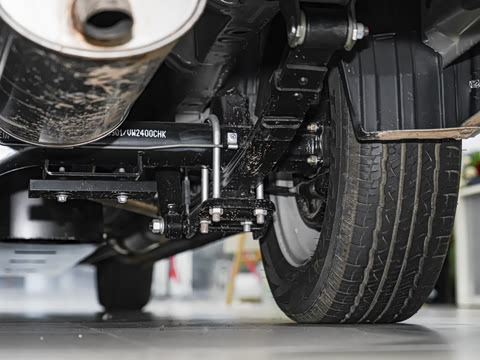 2026�� 2.0L �ֶ����ᾫӢ�� 7�� CNG