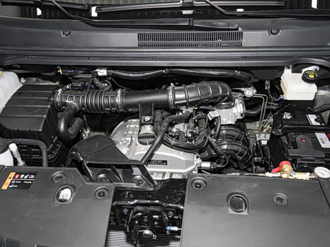 2026�� 2.0L �ֶ����ᾫӢ�� 7�� CNG