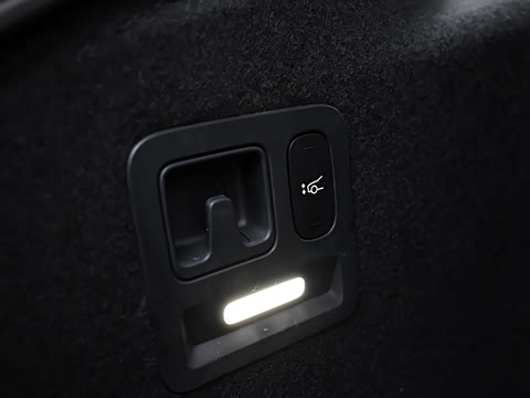 2026�� 102kWh �����е�ǩ����