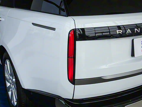 2025�� 3.0 L6 400PS ʢ���ӳ���