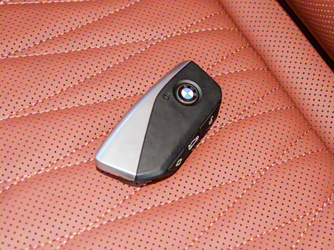 2025�� xDrive30L X�����װ