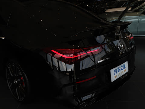 2025�� AMG CLA 45 S 4MATIC+