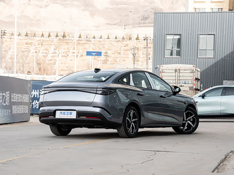 2026�� DM-i 1.5T 135km �����