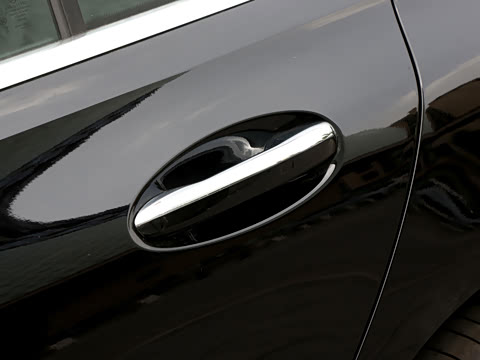 2026�� �Ŀ� C 260 L �˶���