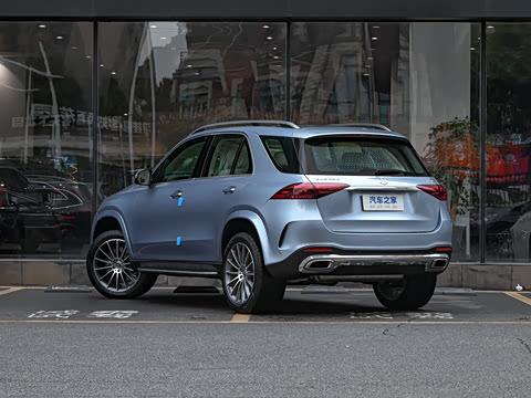 2025�� �Ŀ� GLE 450 4MATIC ������