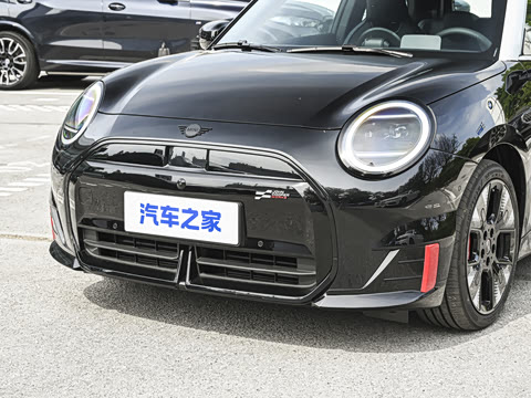 2026�� JOHN COOPER WORKS �ڱ��ر��