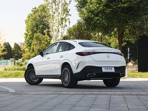 2026�� GLC 300 4MATIC ����SUV