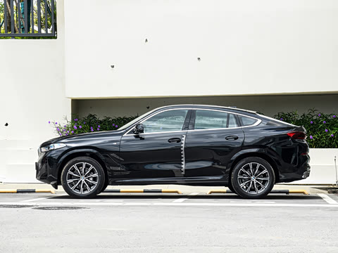 2026�� xDrive30i M�˶���װ