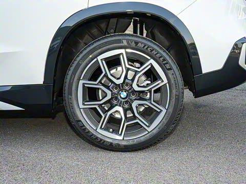 2025�� sDrive25Li X�����װ