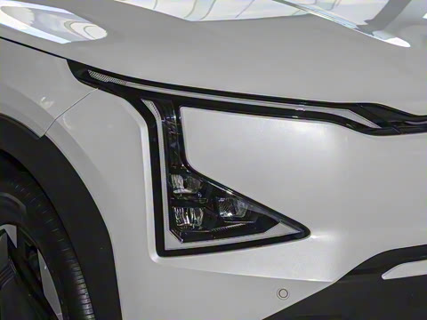 2025�� 720 Light