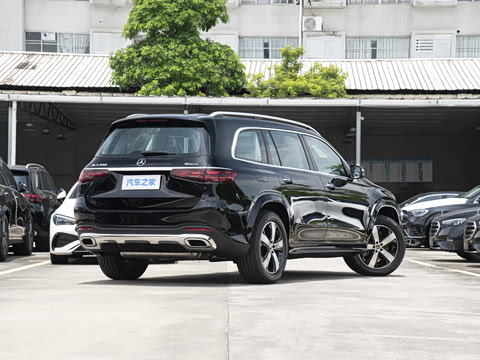 2026�� �Ŀ� GLS 450 4MATIC ������