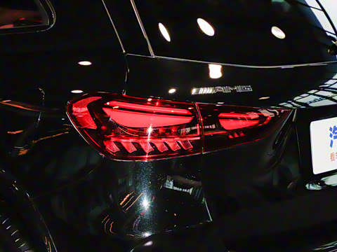 2025�� AMG GLA 35 4MATIC