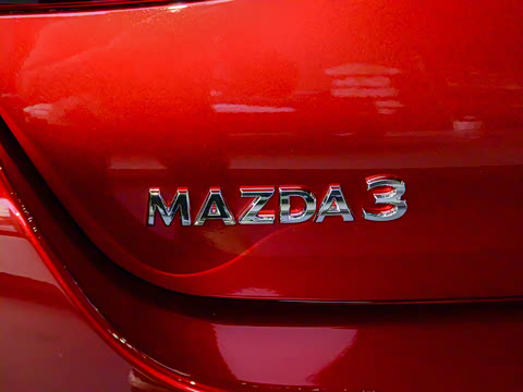 2025�� 2.0L �Զ������