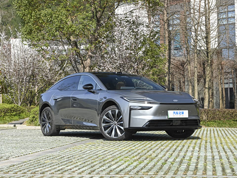 2026�� 710 Ultra�����״��