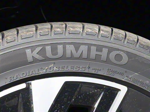 2026�� L 300TSI DSG ������