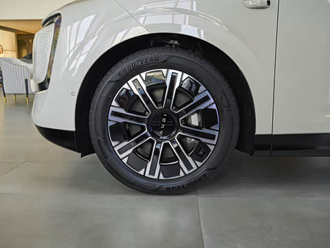2026�� �ȷ�quattro��