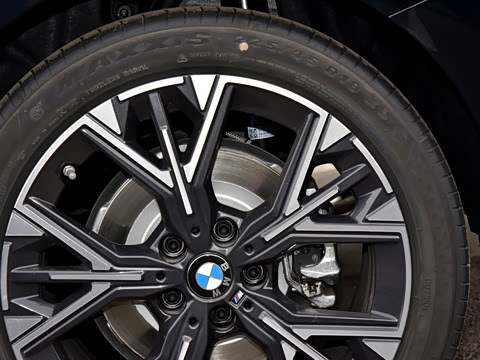 2026�� 225L M�˶���װ