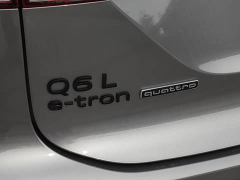 2026�� quattro Ǭ���Ǽݰ�