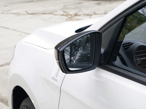 2026�� 1.5L �Զ���ȡ��
