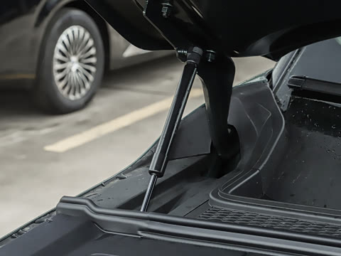 2025�� ������