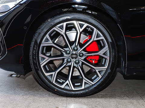 2026�� 2.0T quattro ������
