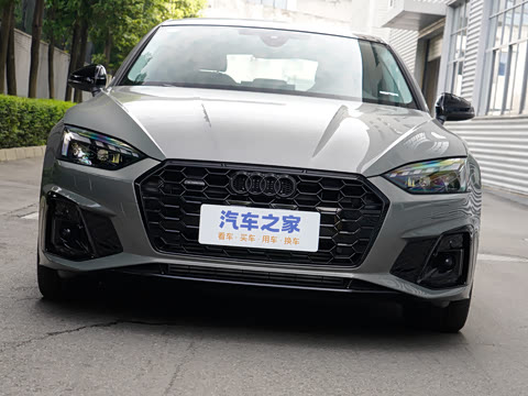 2025�� Sportback ��ذ� 40 TFSI quattro ����������