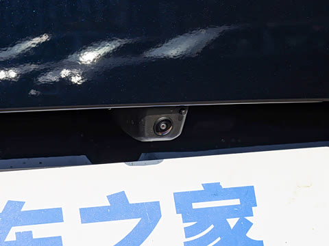 2026�� xDrive25L M�˶���ҹ��װ