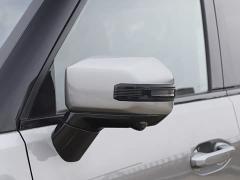 2026�� 211km XWD ����