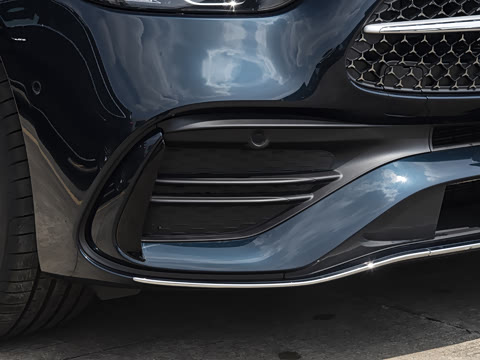 2026�� C 260 L �˶��ر��