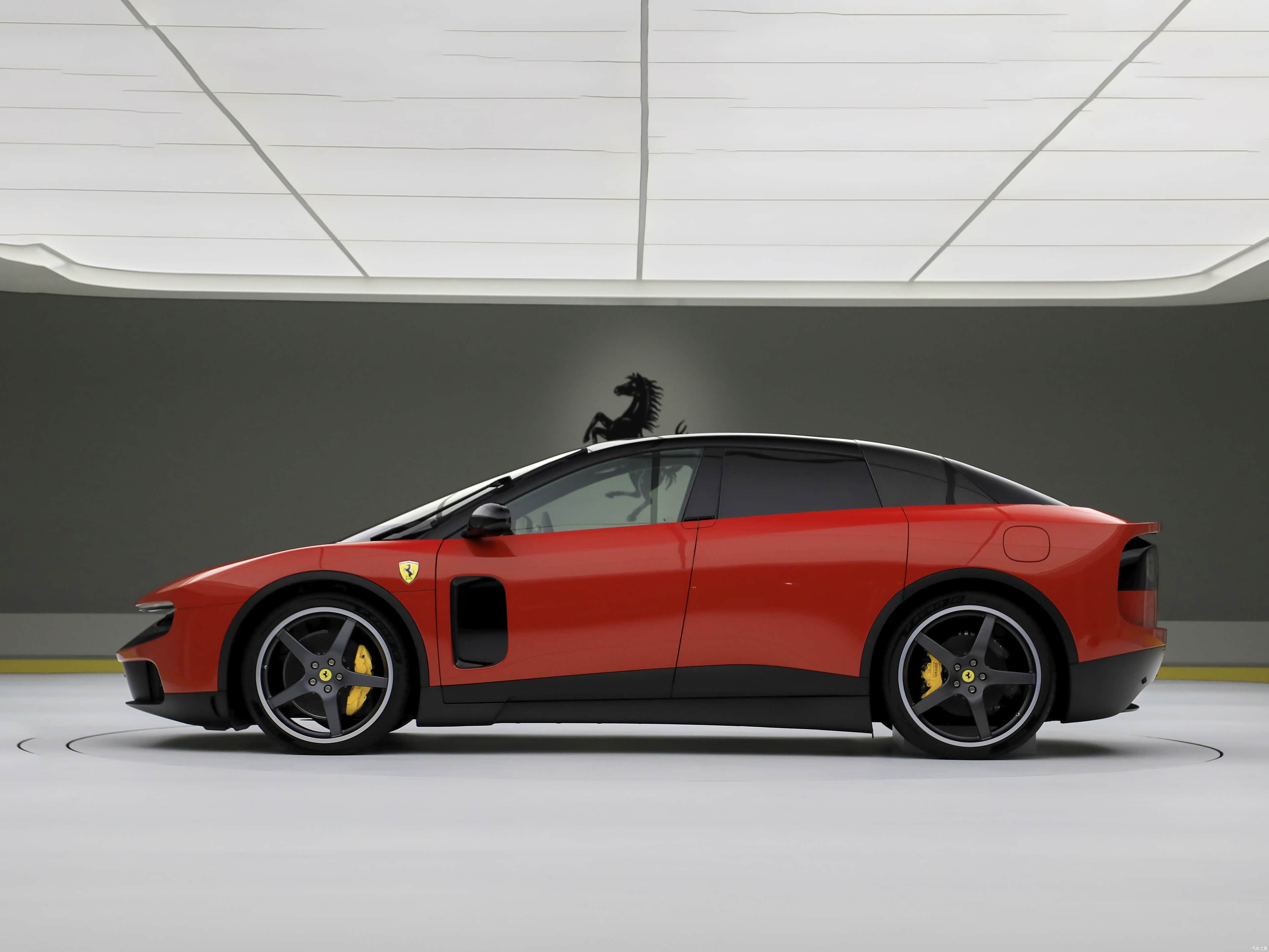 Ferrari Luce, миниатюра 4