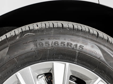 2026�� 1.5L �Զ����ݰ�