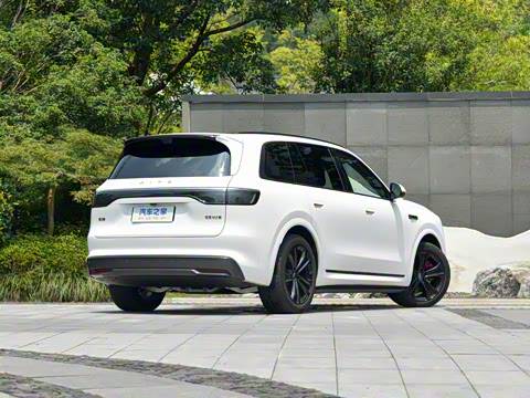 2025�� ���� Ultra ����������